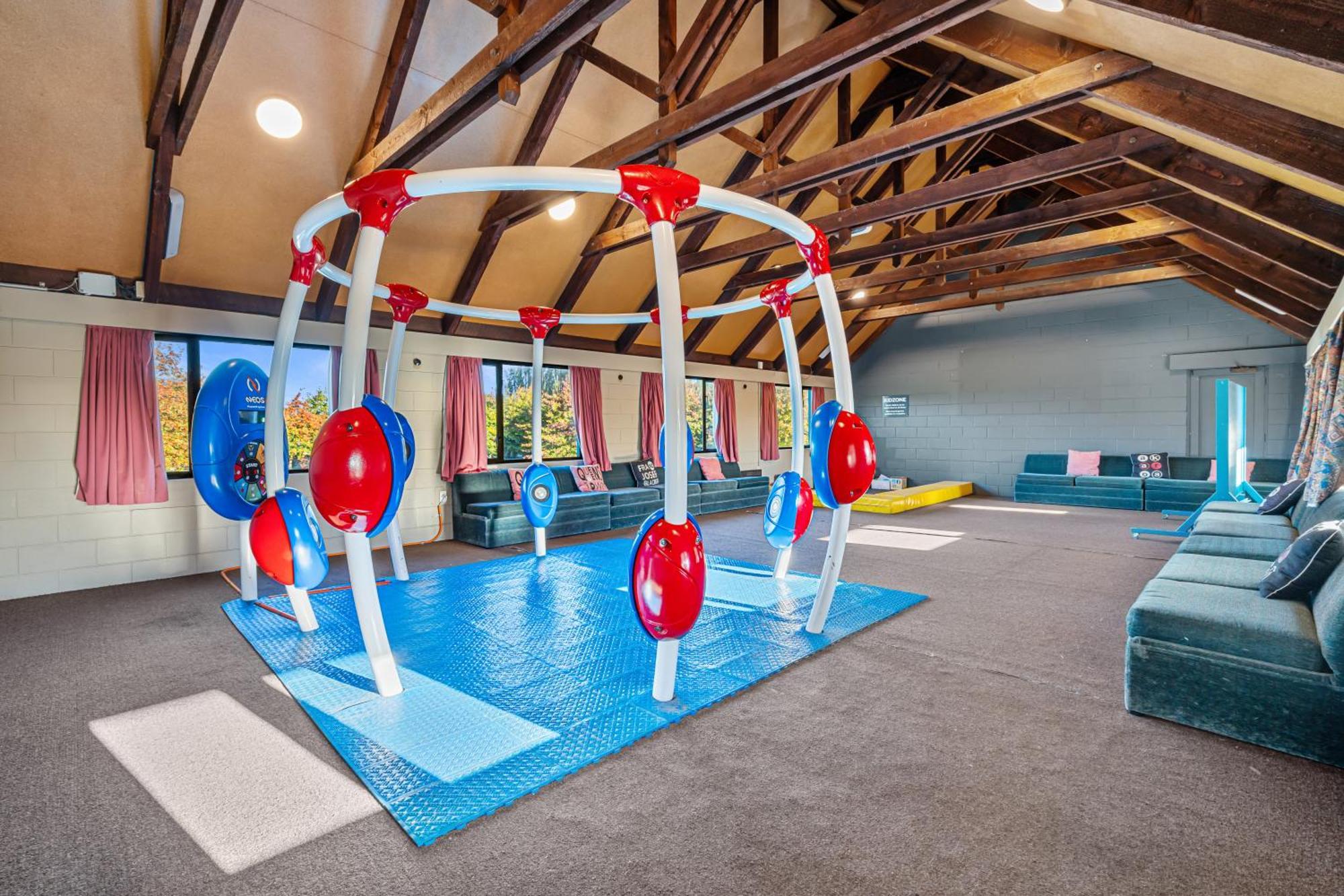 Tasman Holiday Parks - Christchurch Eksteriør bilde The Children's Hospital of Philadelphia