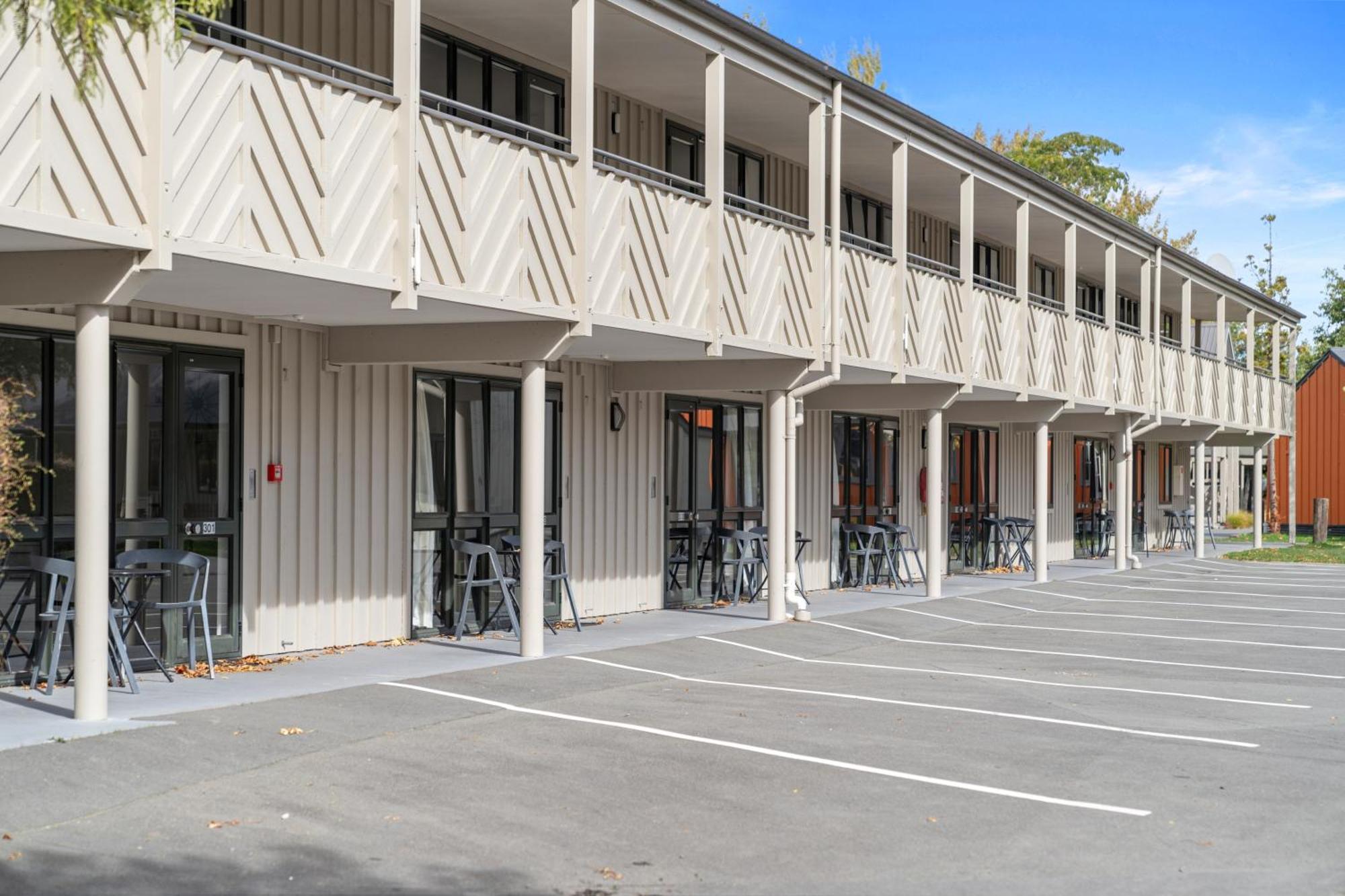 Tasman Holiday Parks - Christchurch Eksteriør bilde The motel in 2012